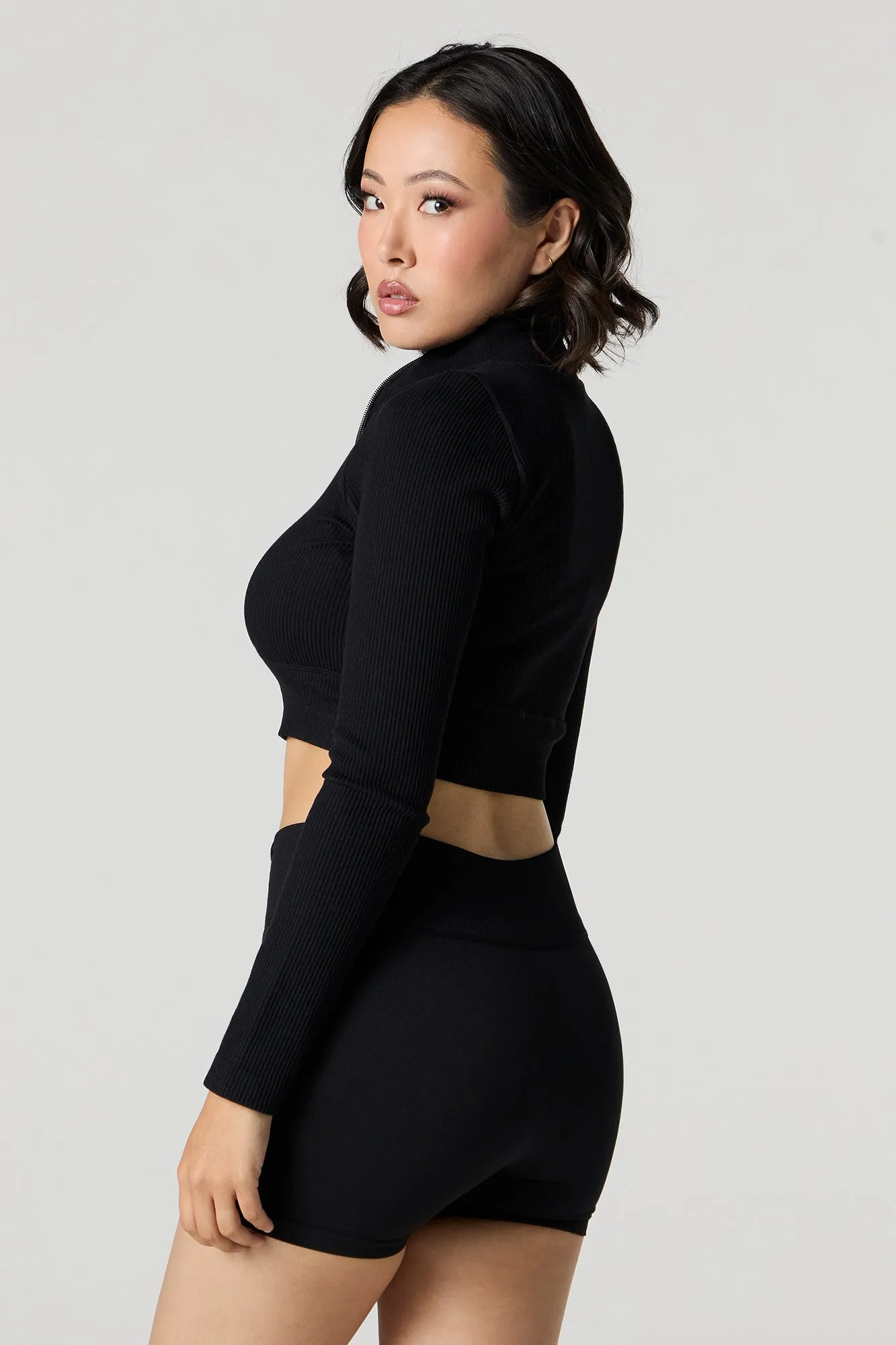 Active Seamless Ribbed Long Sleeve Crop Top