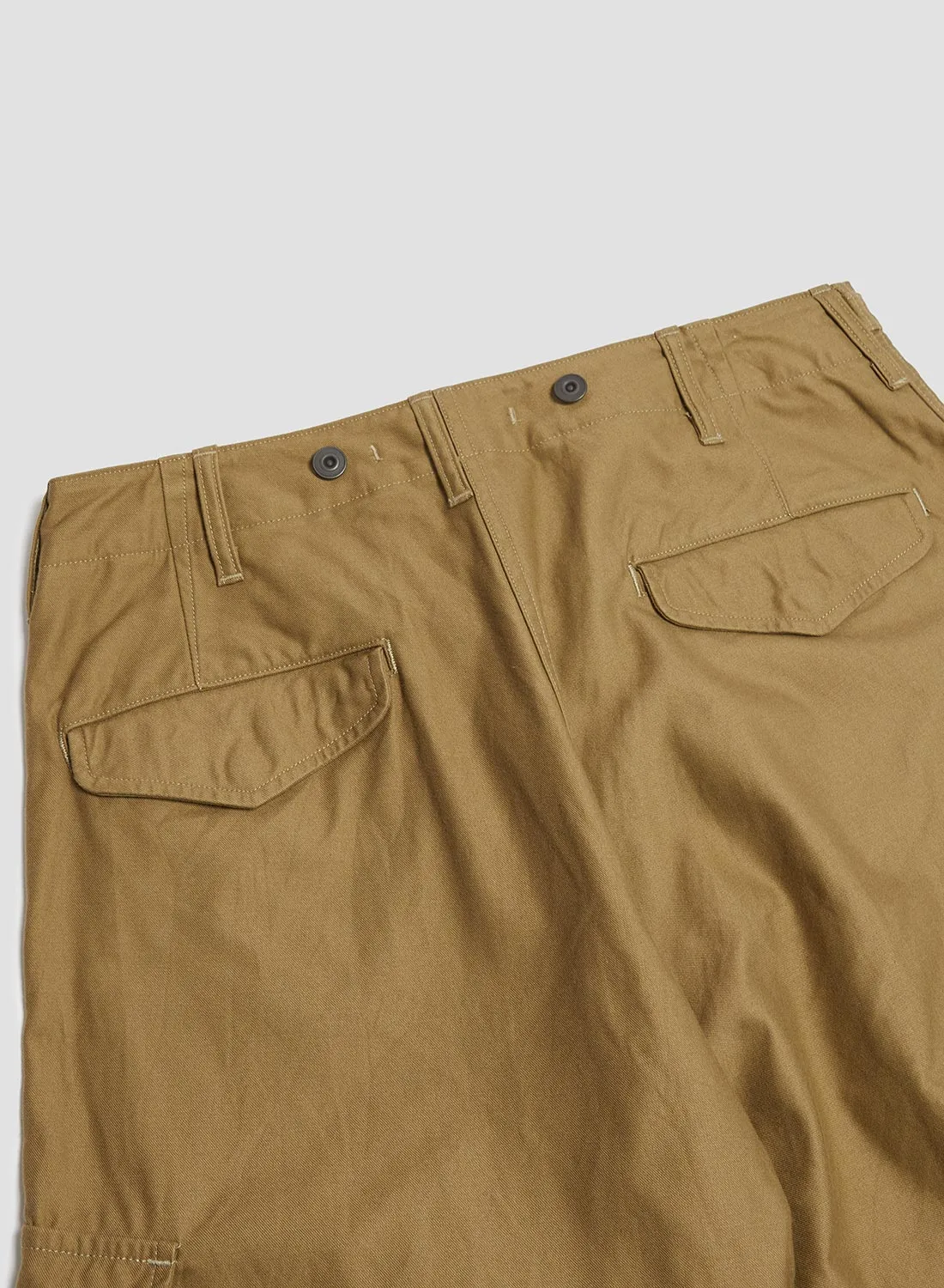 Army Cargo Shorts in Khaki