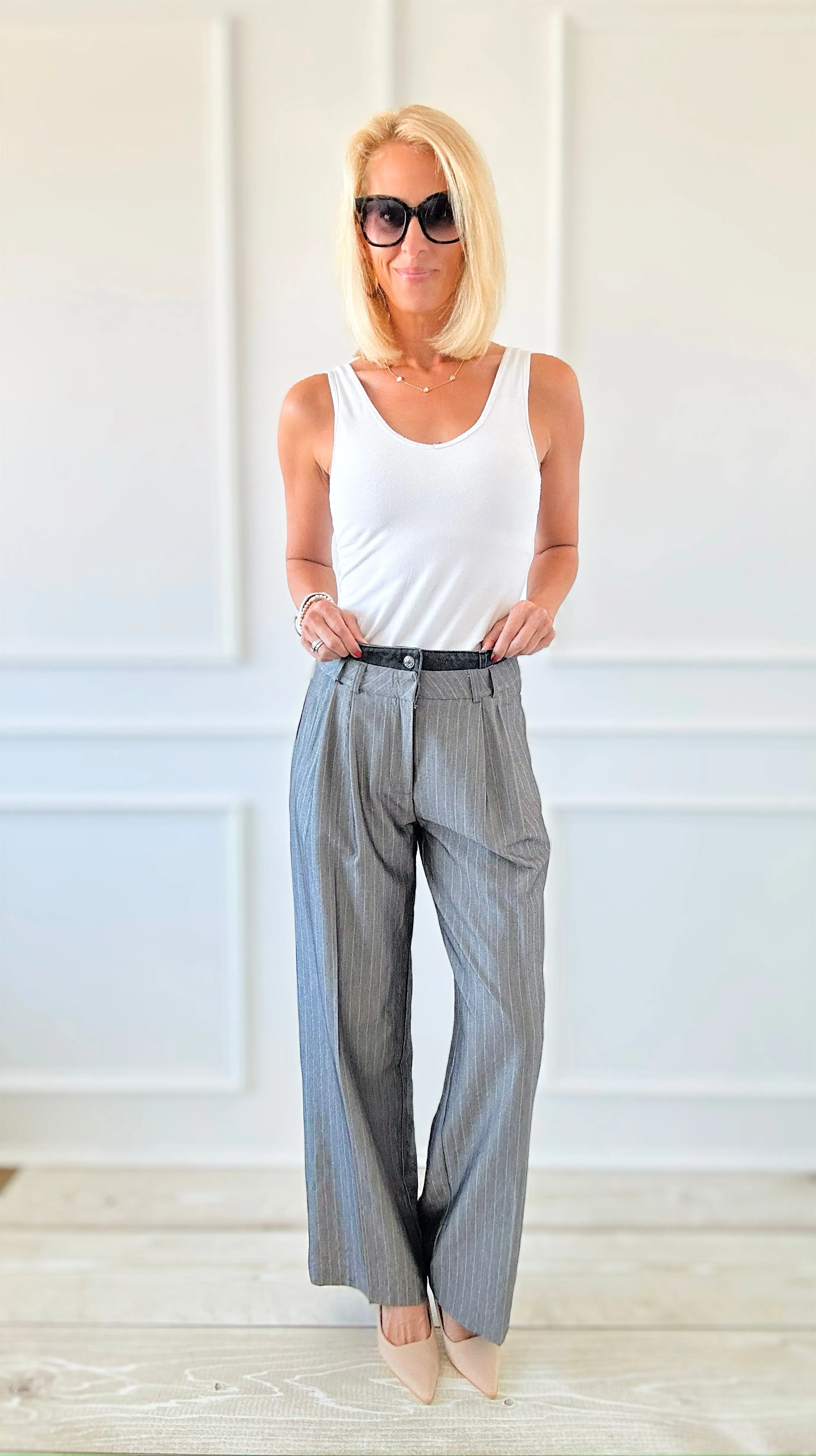 Contrast Waistband Striped Pants - Grey