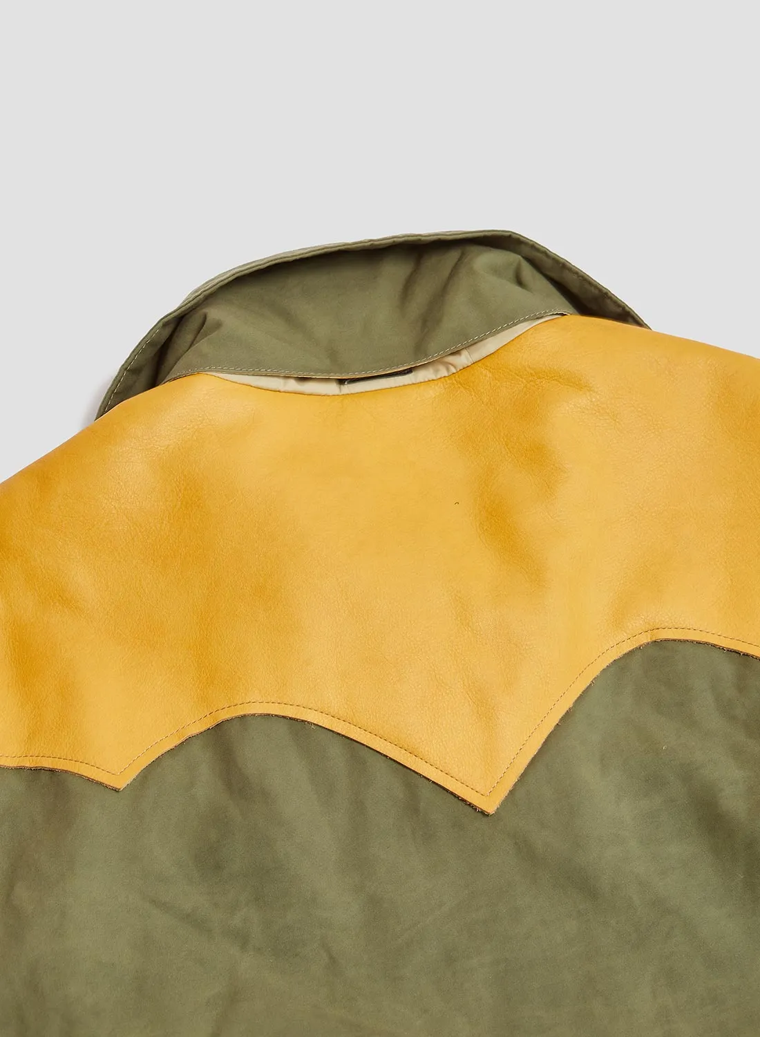 Rocky Mountain Featherbed x Nigel Cabourn Mountain Parka Dry Wax in Multicolour