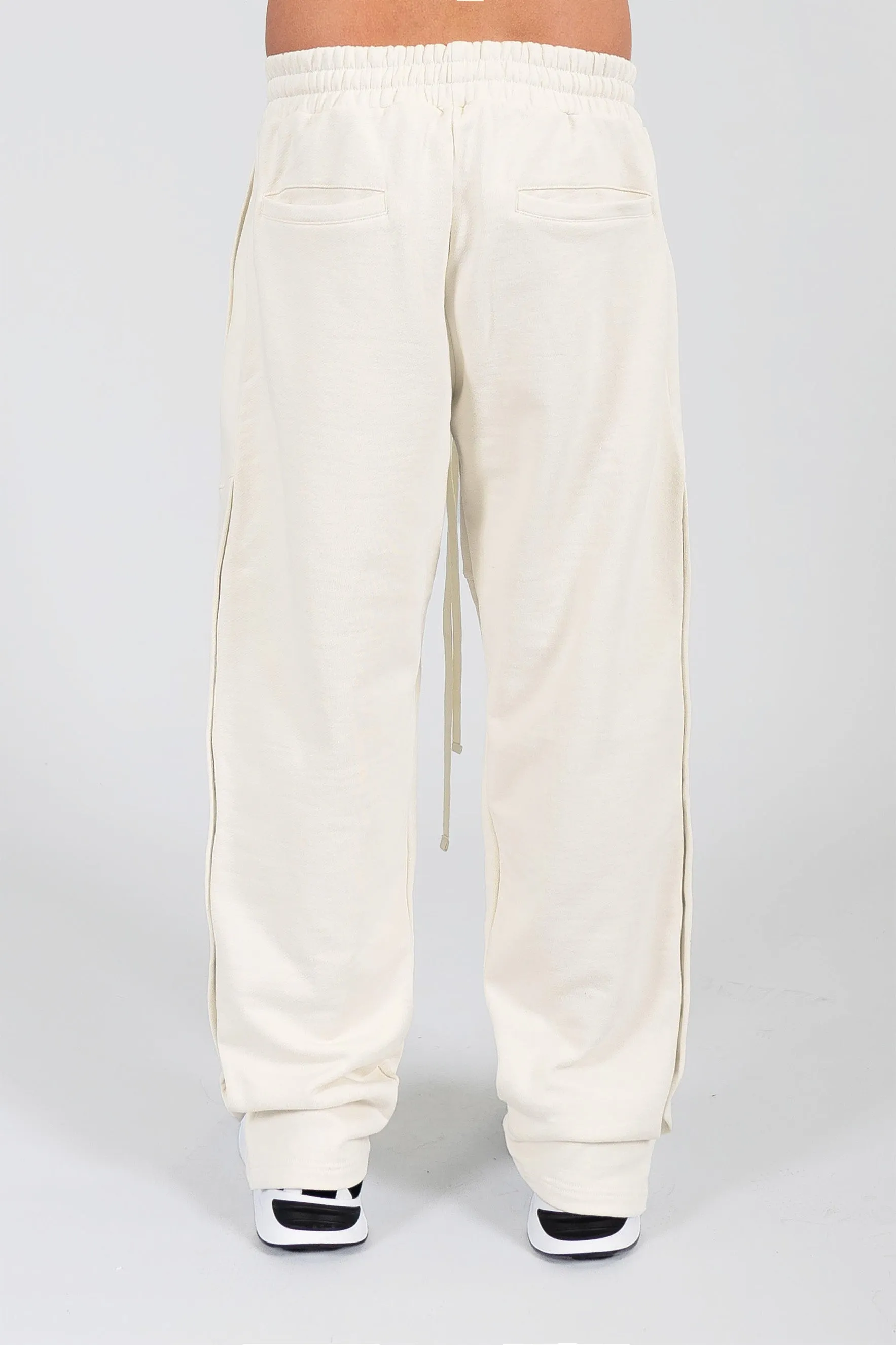 VANILLA SNAP BUTTON JOGGER