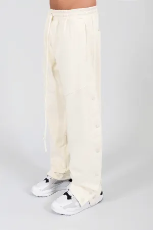 VANILLA SNAP BUTTON JOGGER